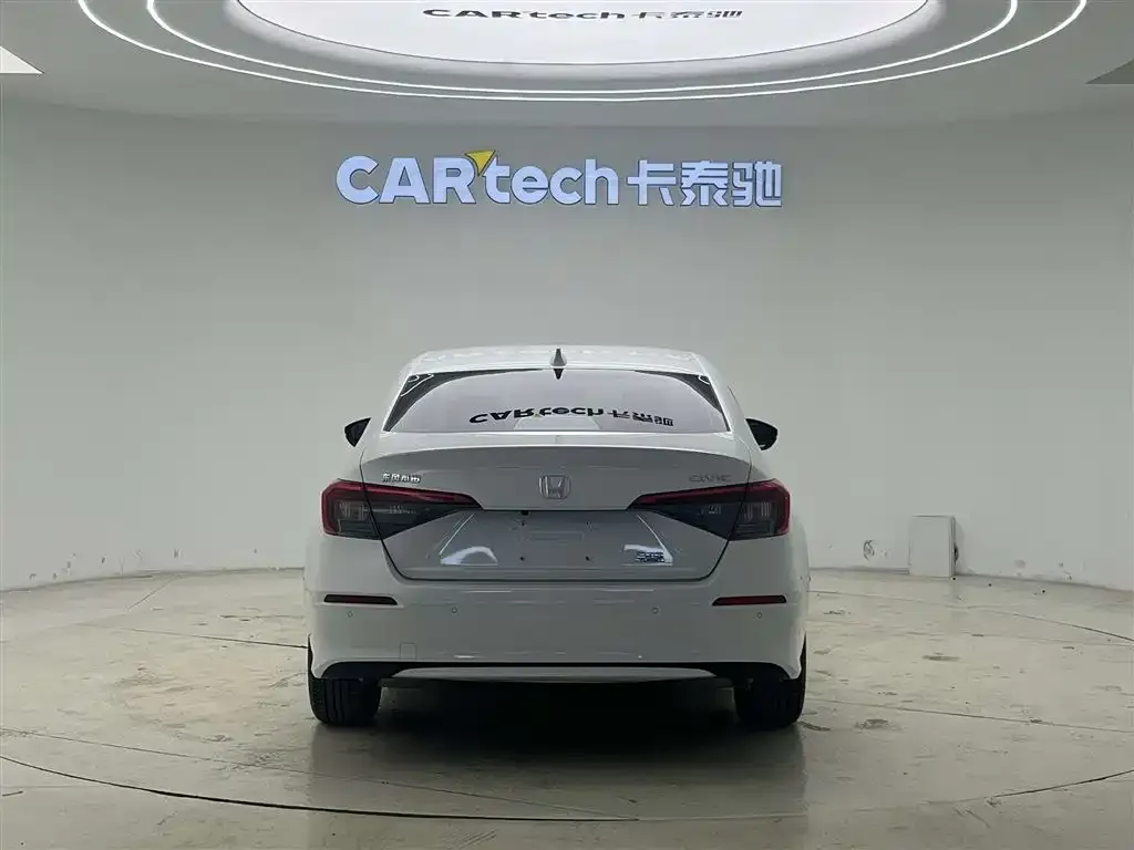 Honda Civic — фото 4