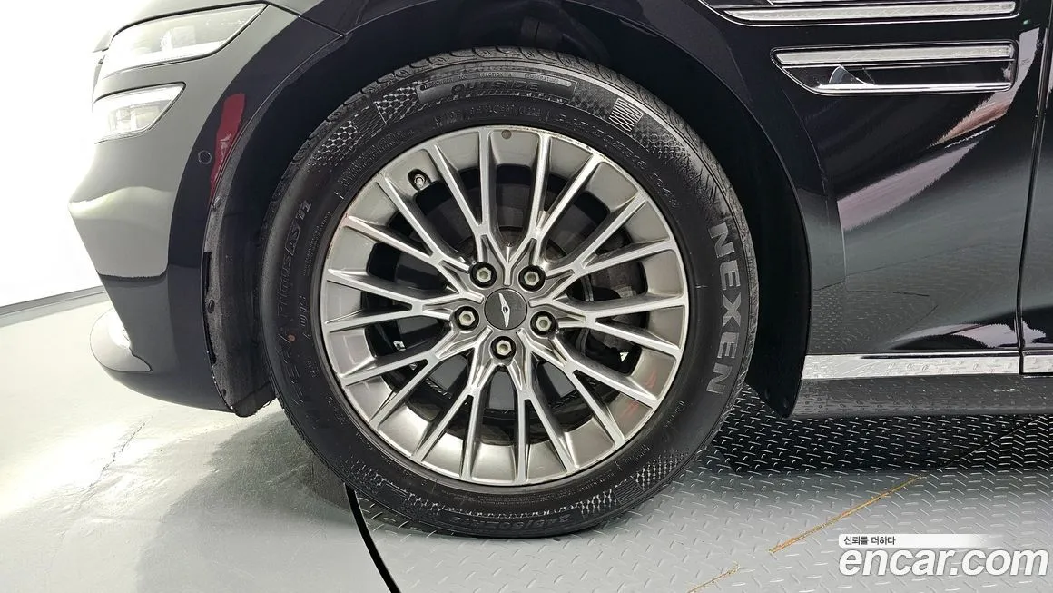 Genesis G80 — фото 10