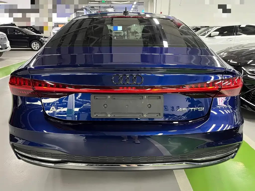 Audi A7 2021 из CN, фото 9