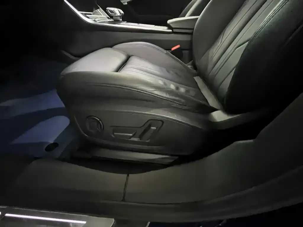 Audi A7 2021 из CN, фото 2
