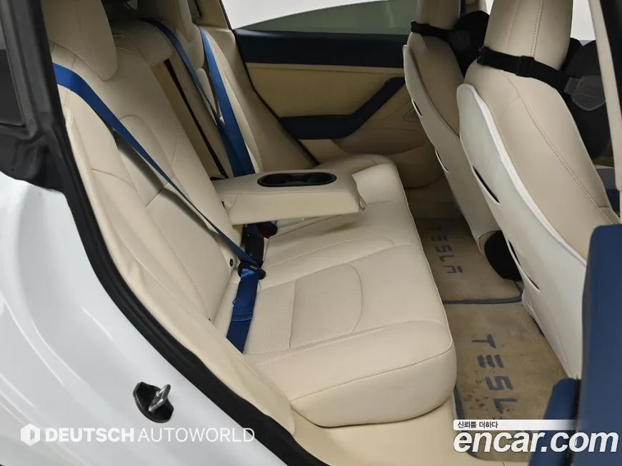 Tesla Model 3 2021 из KR, фото 3