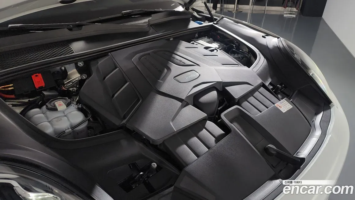 Porsche Cayenne 2023 из KR, фото 6