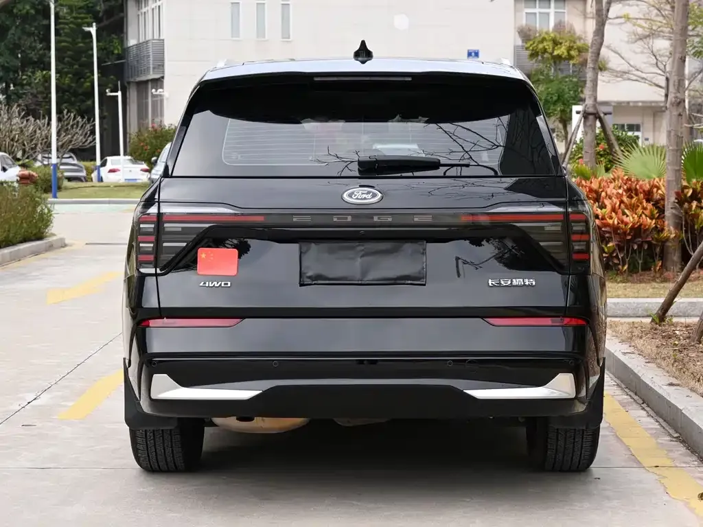 Ford Edge — фото 3