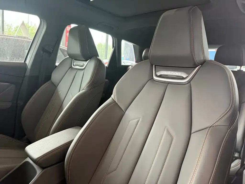 Audi Q4 e-tron 2024 из CN, фото 6