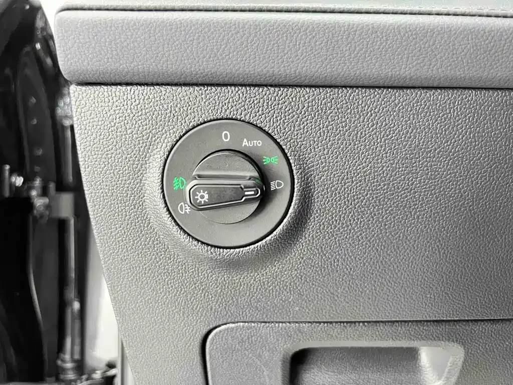 Volkswagen Tharu — фото 10