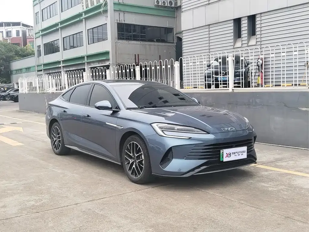 BYD Seal — фото 9
