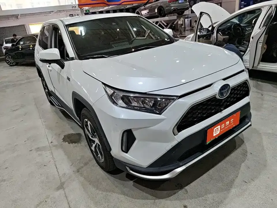 Toyota RAV4 Prime 2021 из CN, фото 6