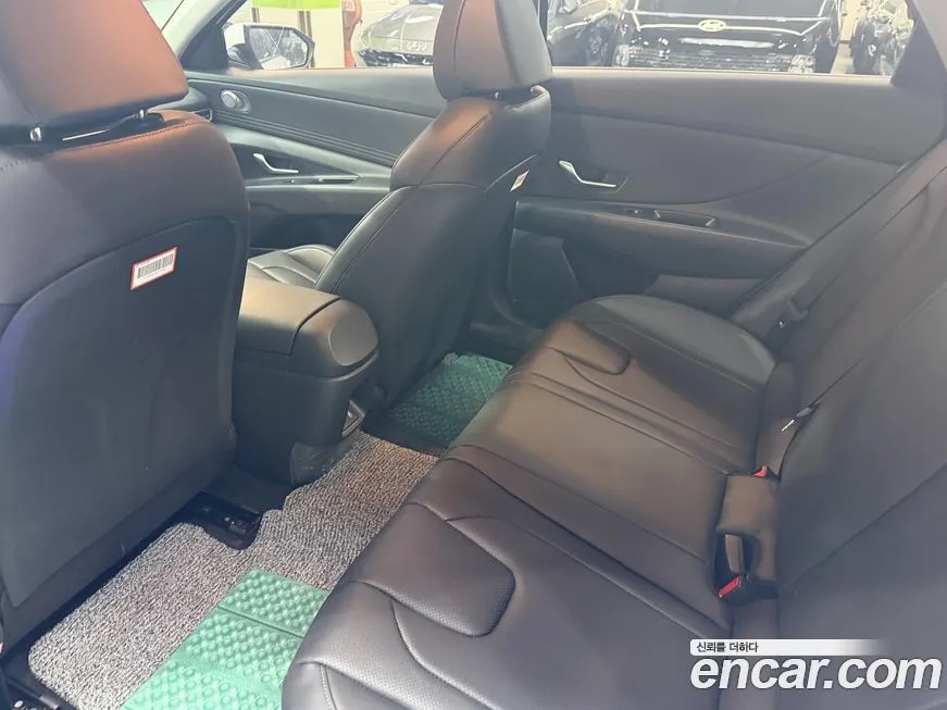 Hyundai AVANTE — фото 10