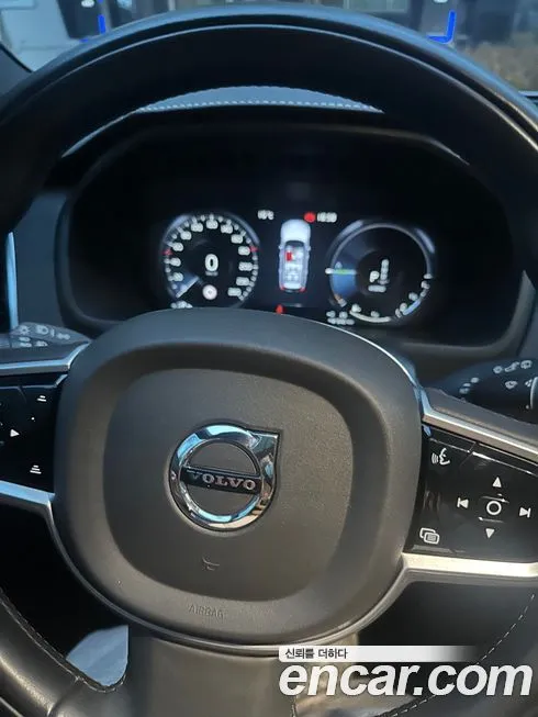 Volvo XC90 2022 из KR, фото 9