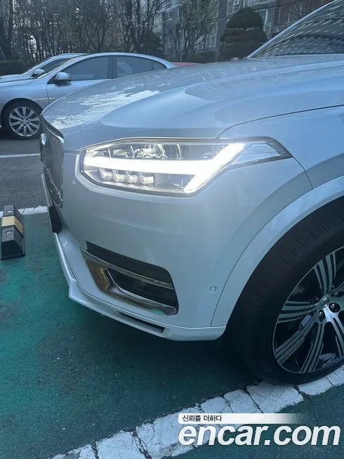Volvo XC90 2022 из KR, фото 8