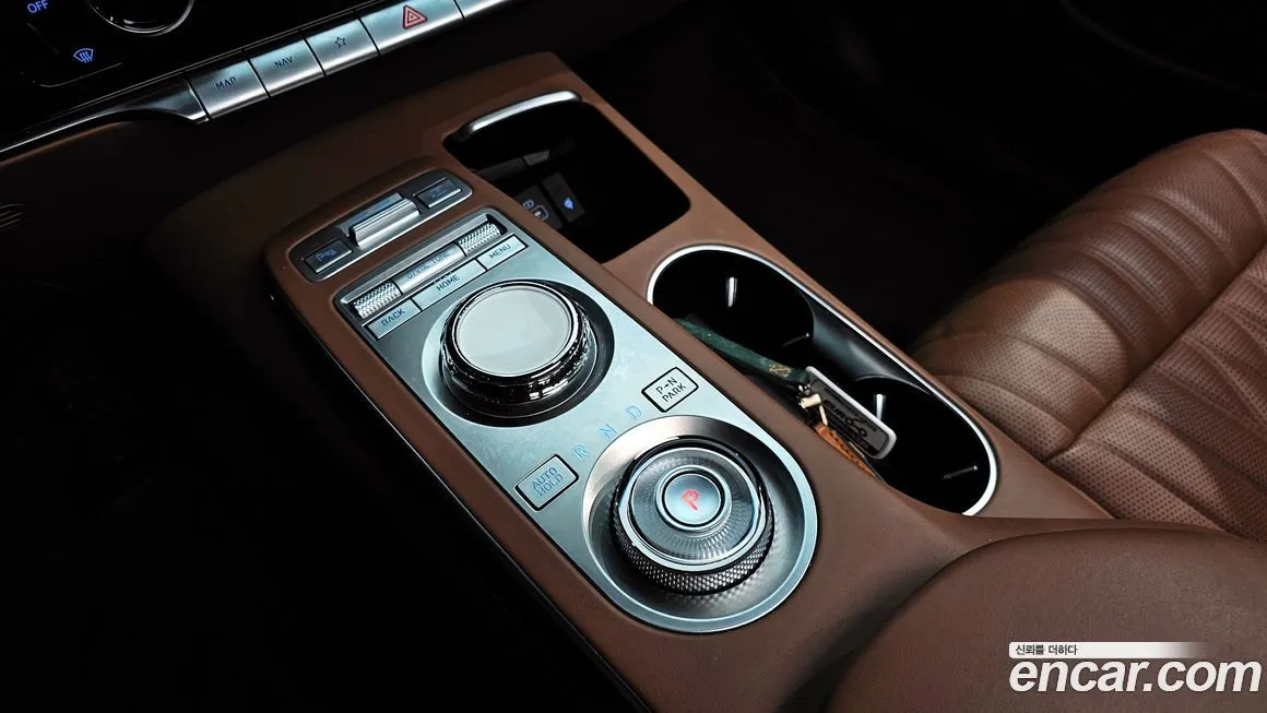 Genesis GV70 — фото 4