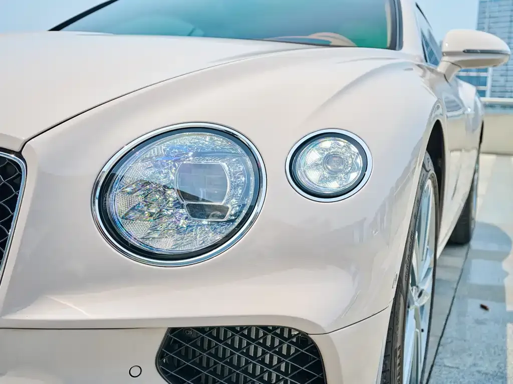 Bentley Continental — фото 2
