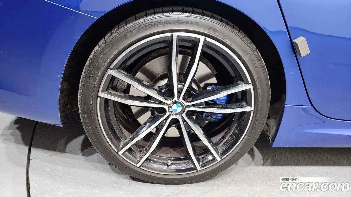 BMW 3-Series 2022 из KR, фото 10