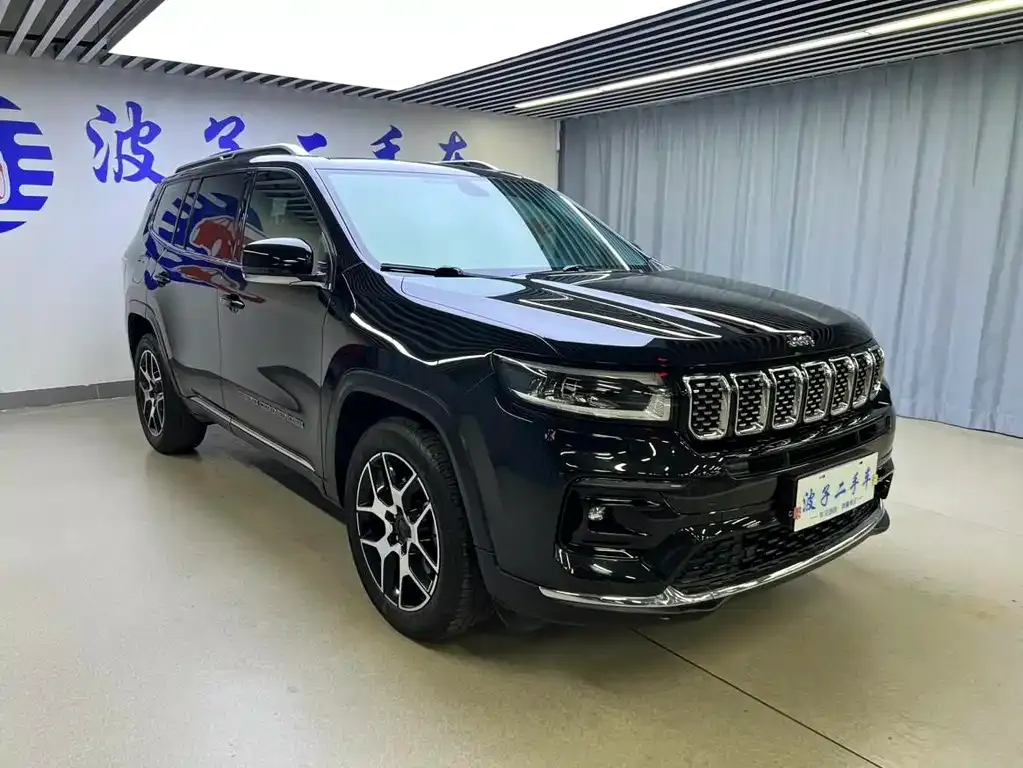 Jeep Grand Commander 2022 из CN, фото 7