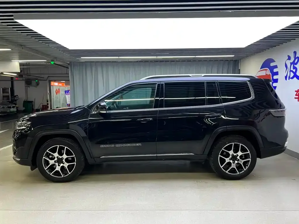 Jeep Grand Commander 2022 из CN, фото 5