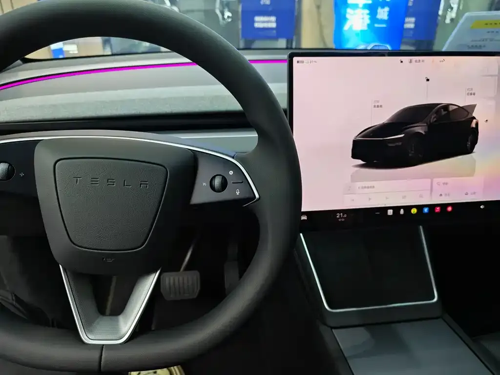 Tesla Model Y — фото 3