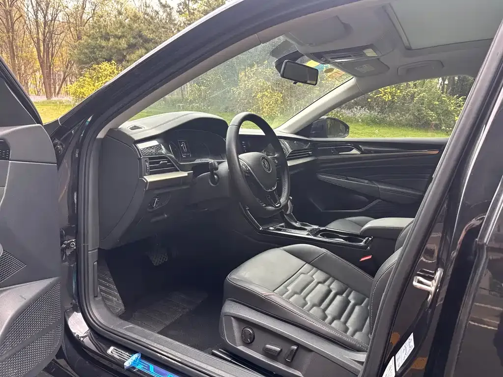 Volkswagen Passat — фото 3