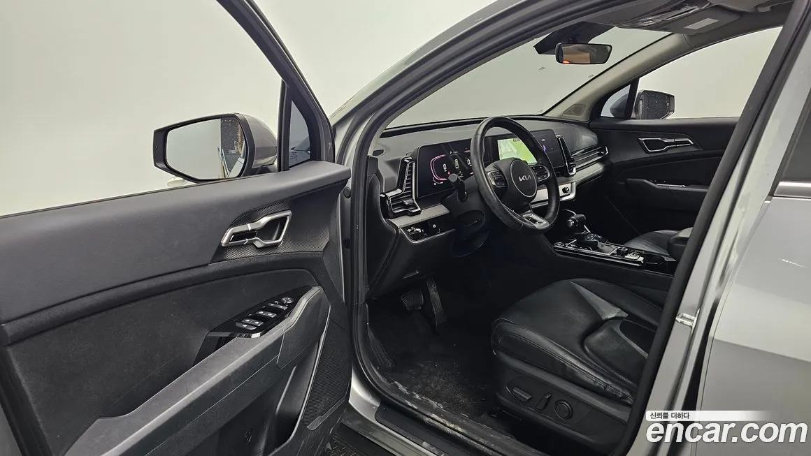 Kia Sportage — фото 8