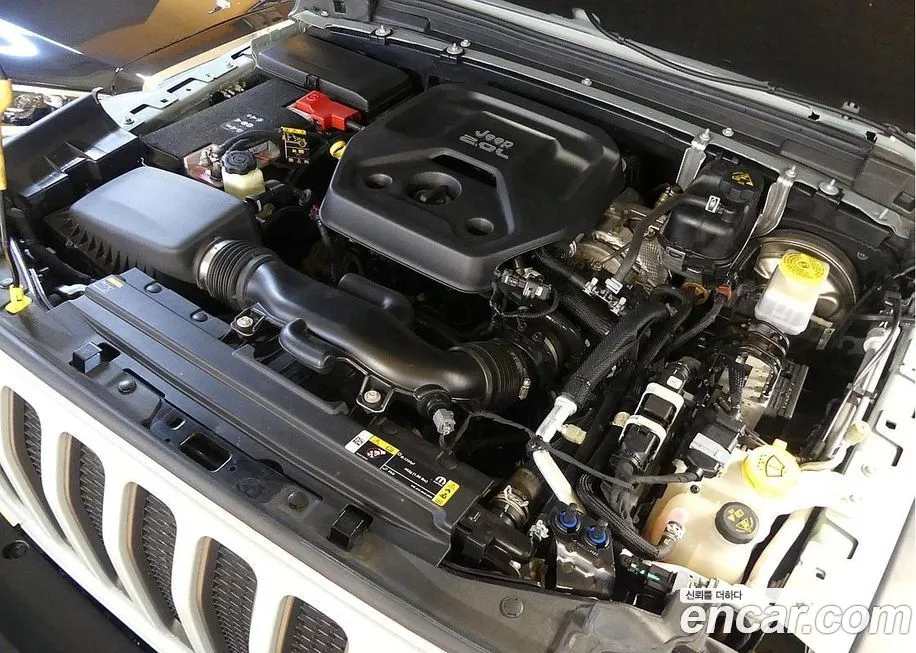 Jeep Wrangler 2023 из KR, фото 7