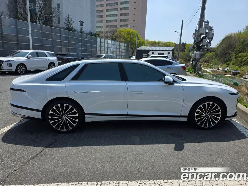 Hyundai Grandeur — фото 10