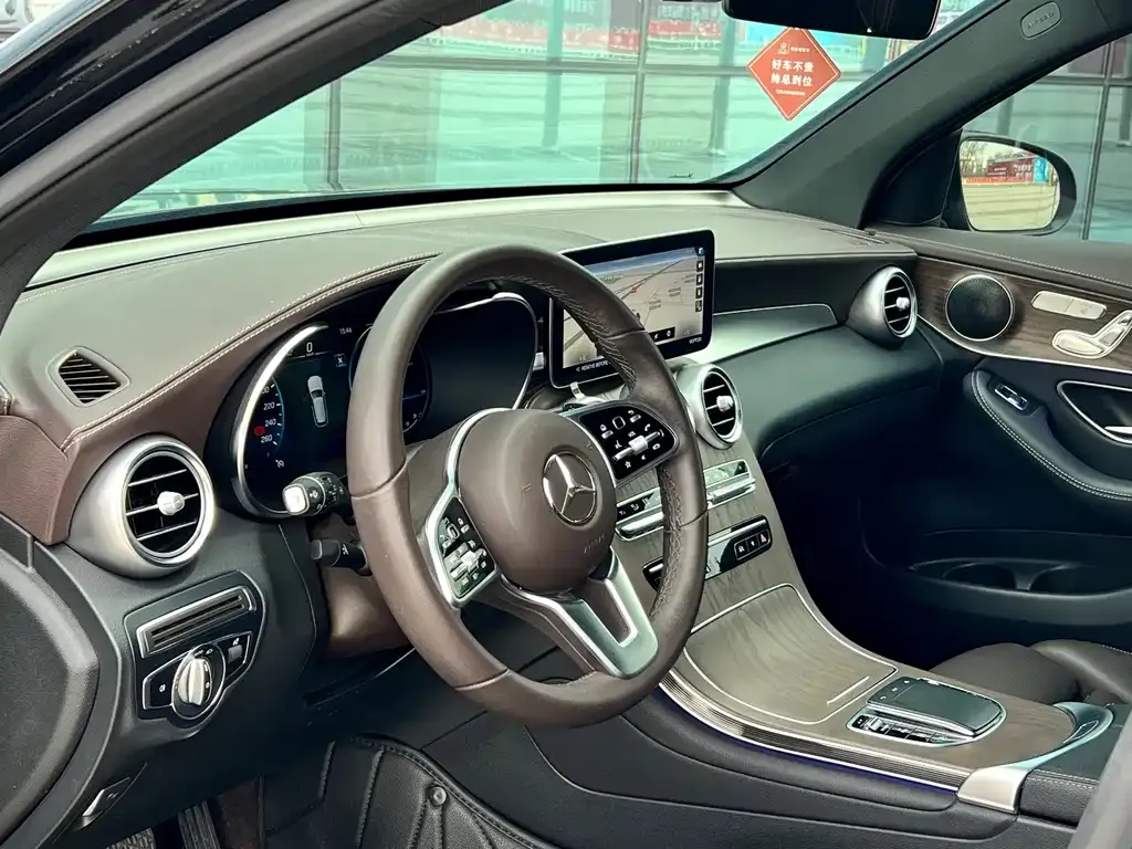 Mercedes-Benz GLC 2023 из CN, фото 6