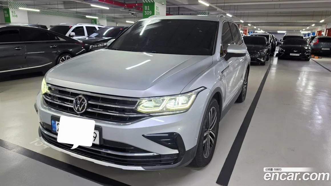 Volkswagen Tiguan — фото 6