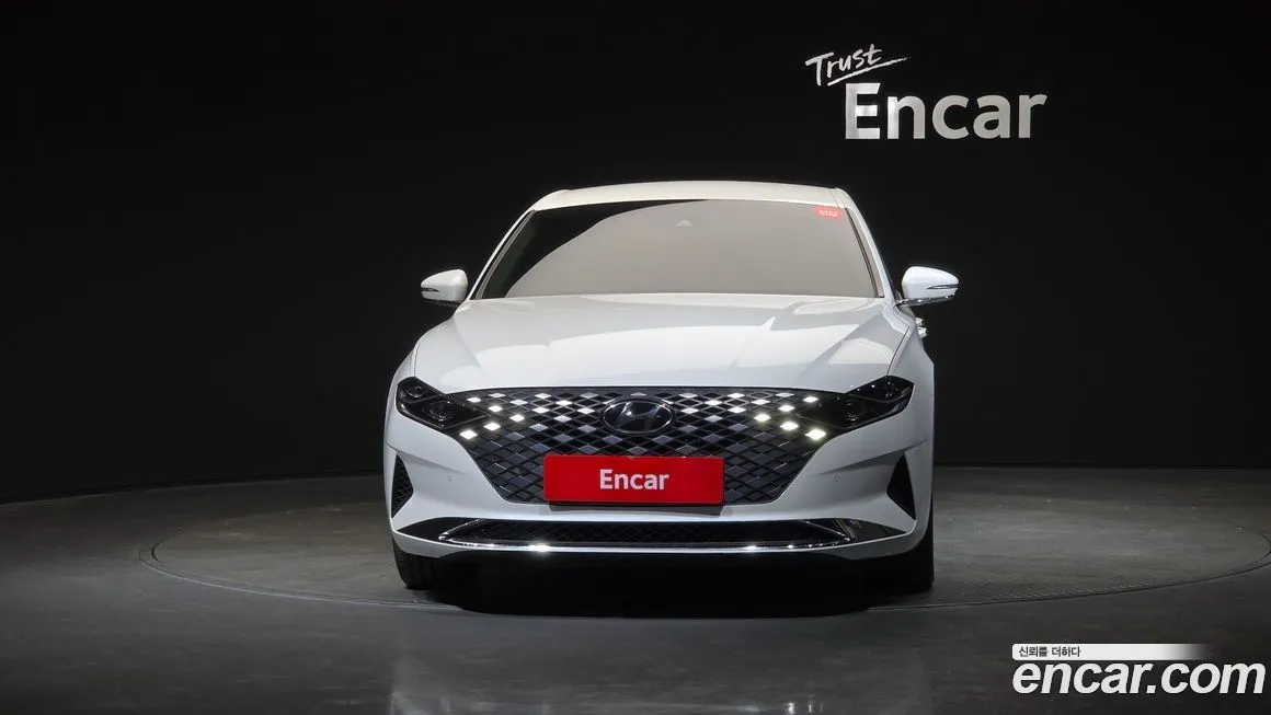 Hyundai Grandeur 2022 из KR, фото 2