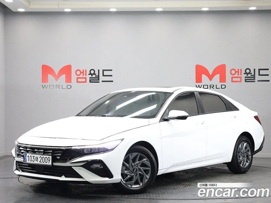 Hyundai AVANTE — фото 1