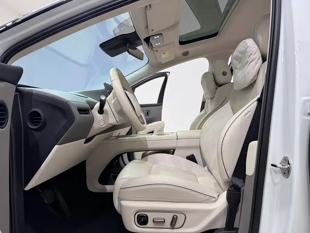 Li Auto i8 2026 из CN, фото 4