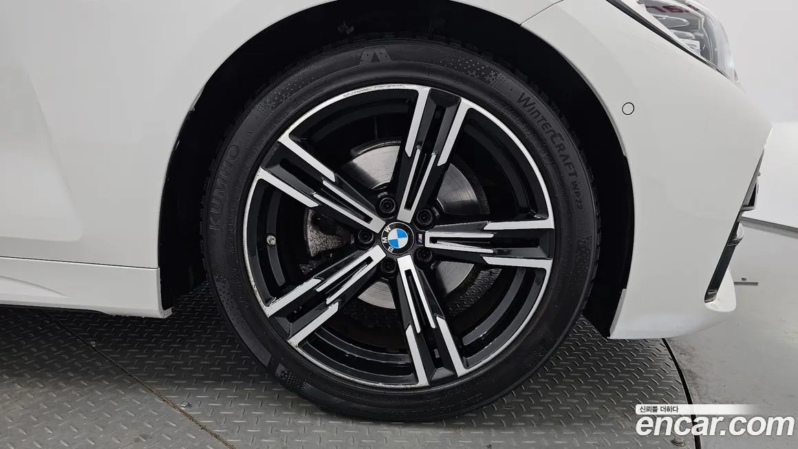 BMW 4-Series 2021 из KR, фото 8