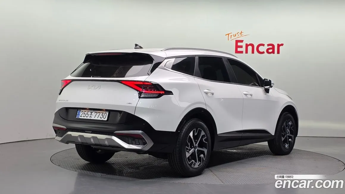 Kia Sportage — фото 7