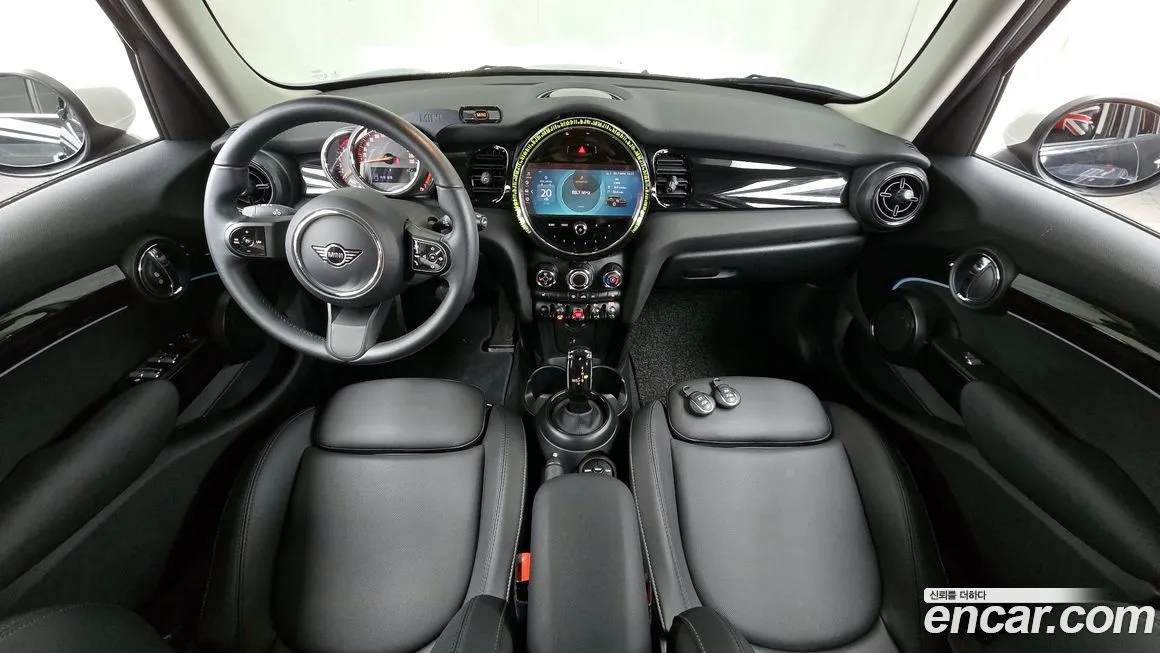 Mini Cooper 2023 из KR, фото 8