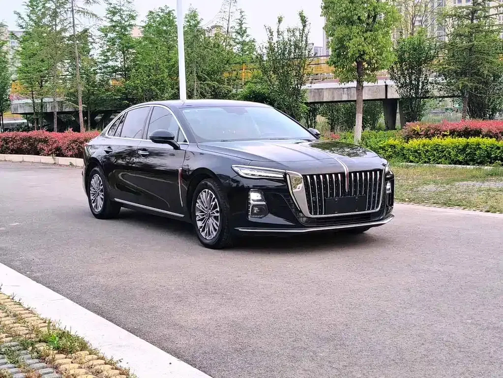 Hongqi H5 — фото 6