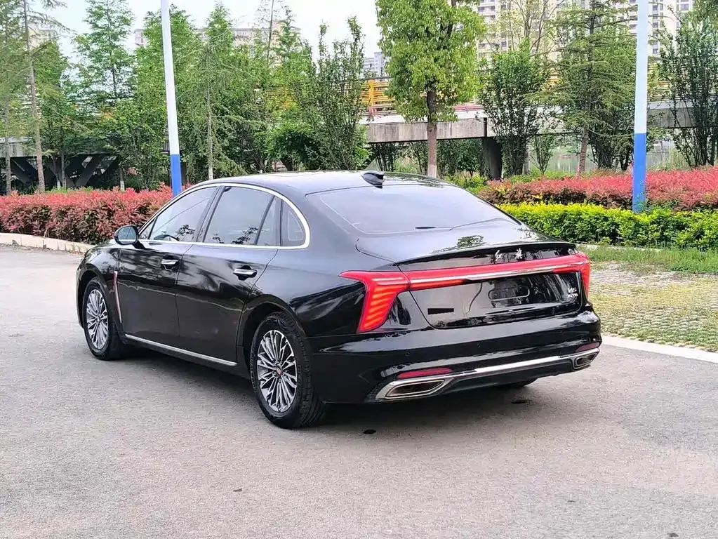 Hongqi H5 — фото 4
