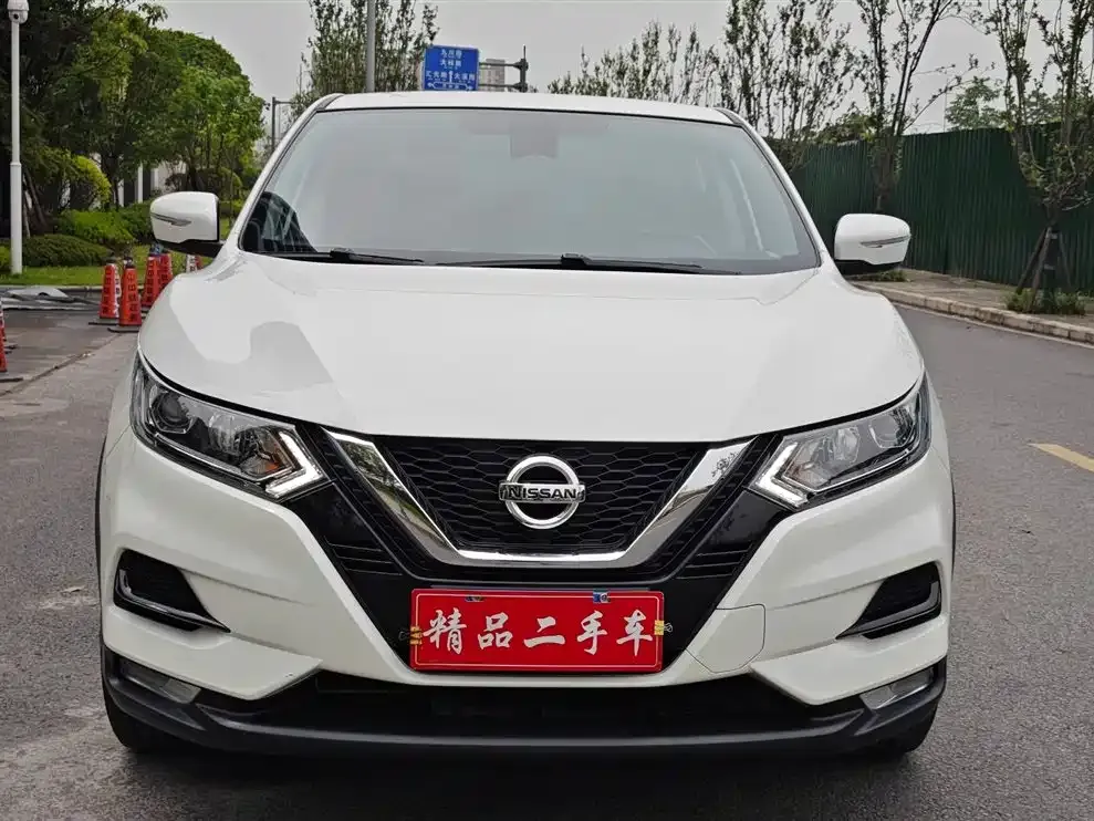 Nissan Qashqai 2022 из CN, фото 2