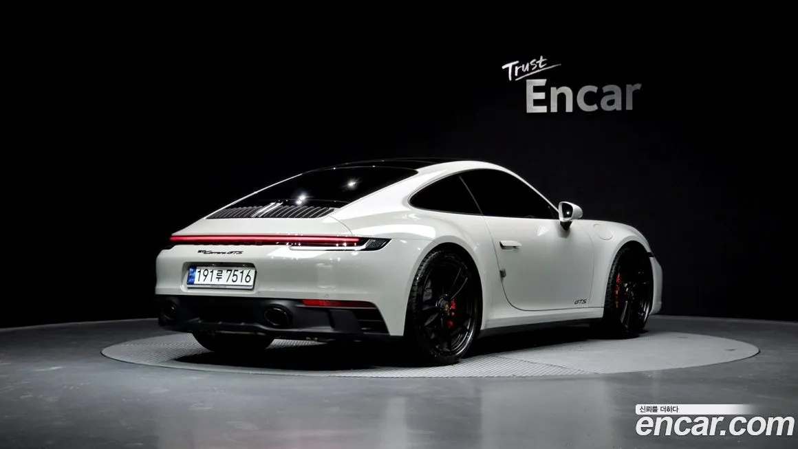 Porsche 911 2023 из KR, фото 3