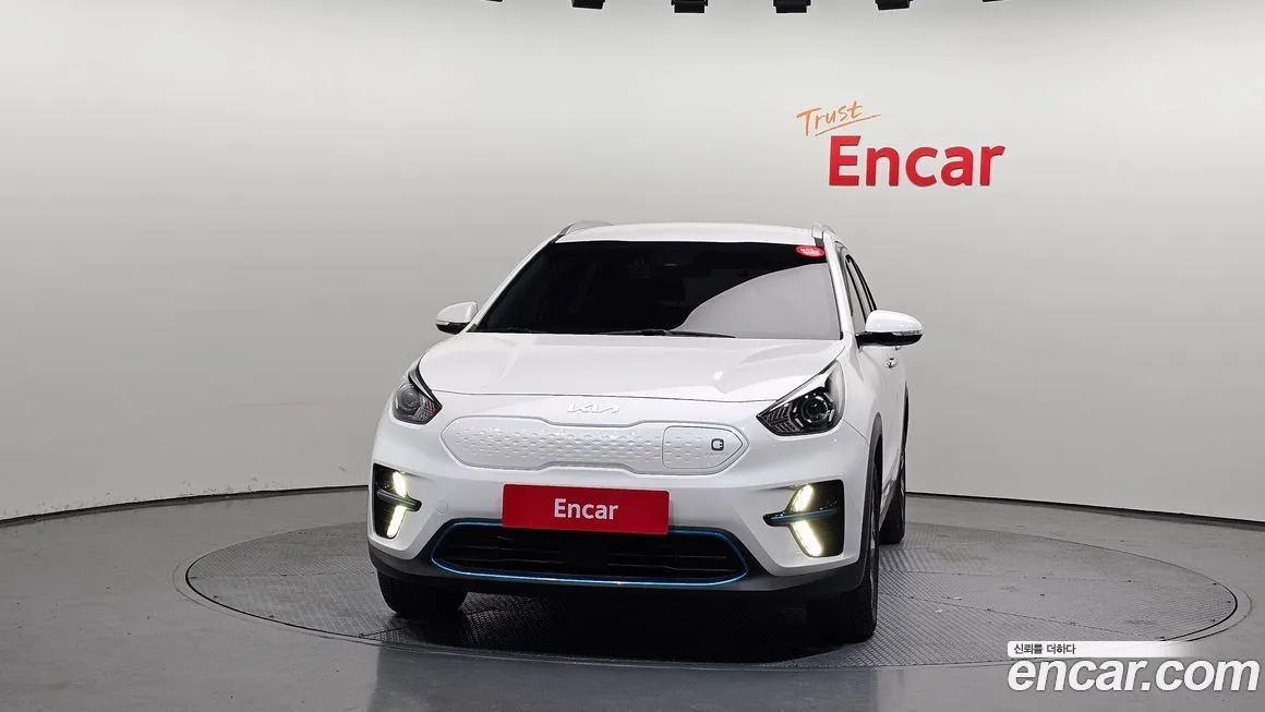 Kia Niro — фото 2