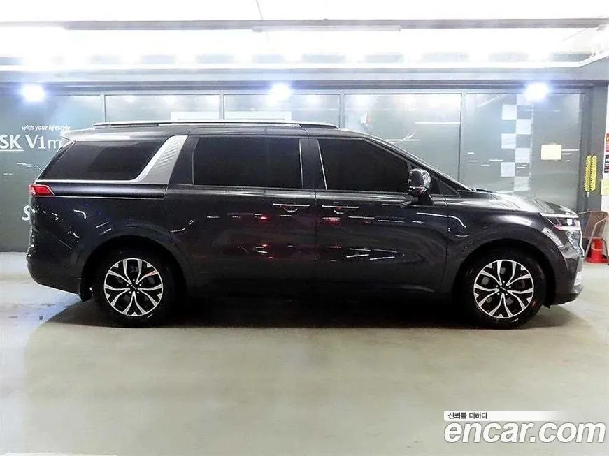 Kia Carnival 2023 из KR, фото 3
