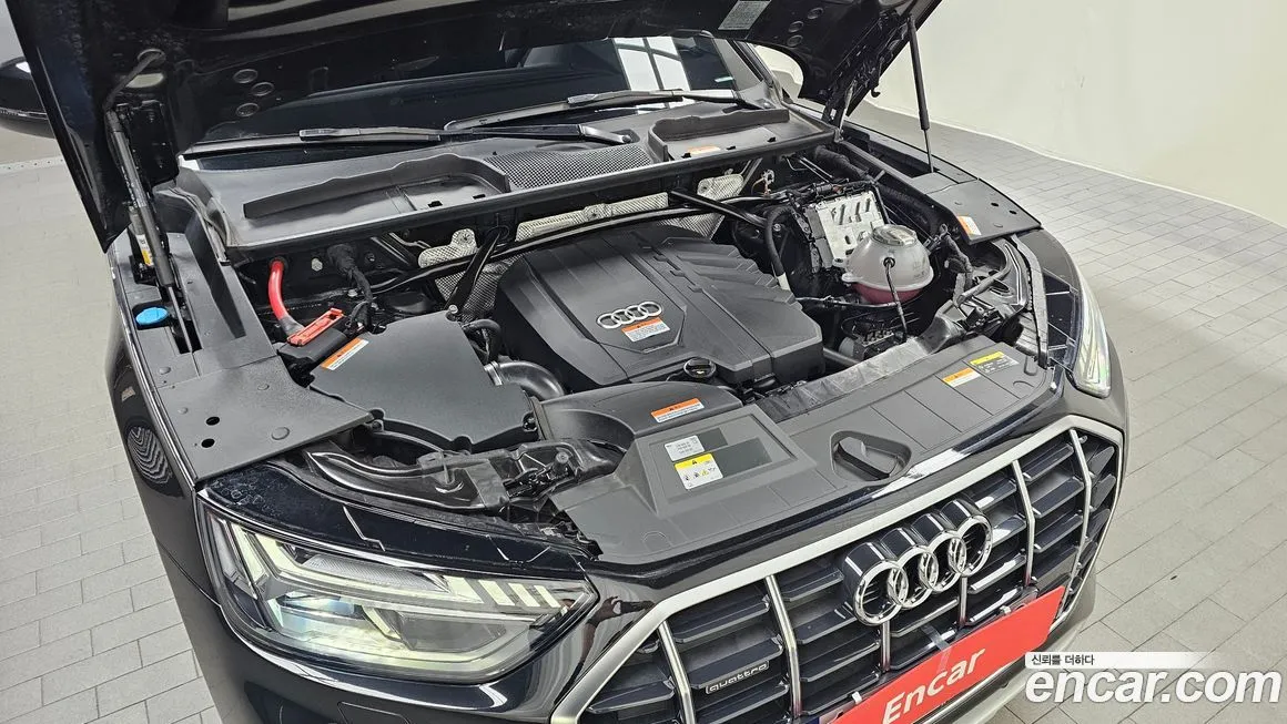 Audi Q5 2023 из KR, фото 10
