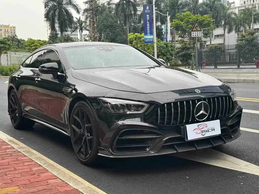 Mercedes-Benz AMG GT — фото 1