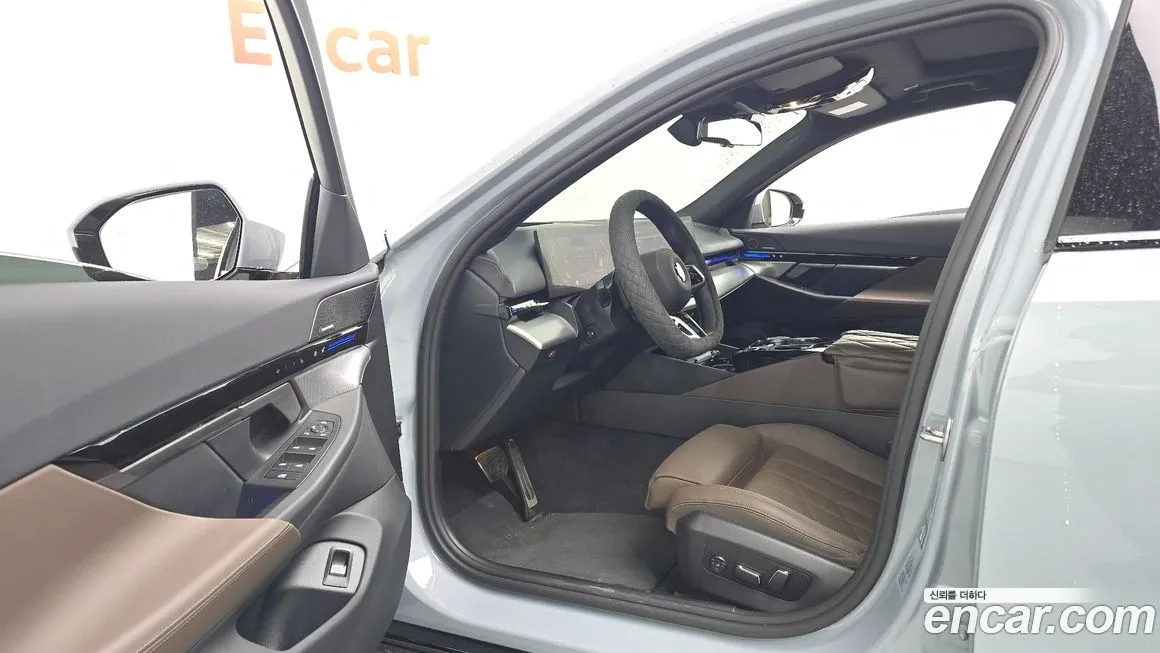 BMW 5-Series 2024 из KR, фото 6