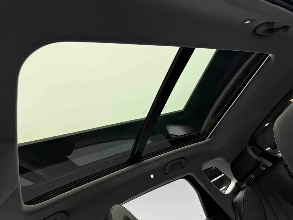 BYD Seal 05 DM-i — фото 10