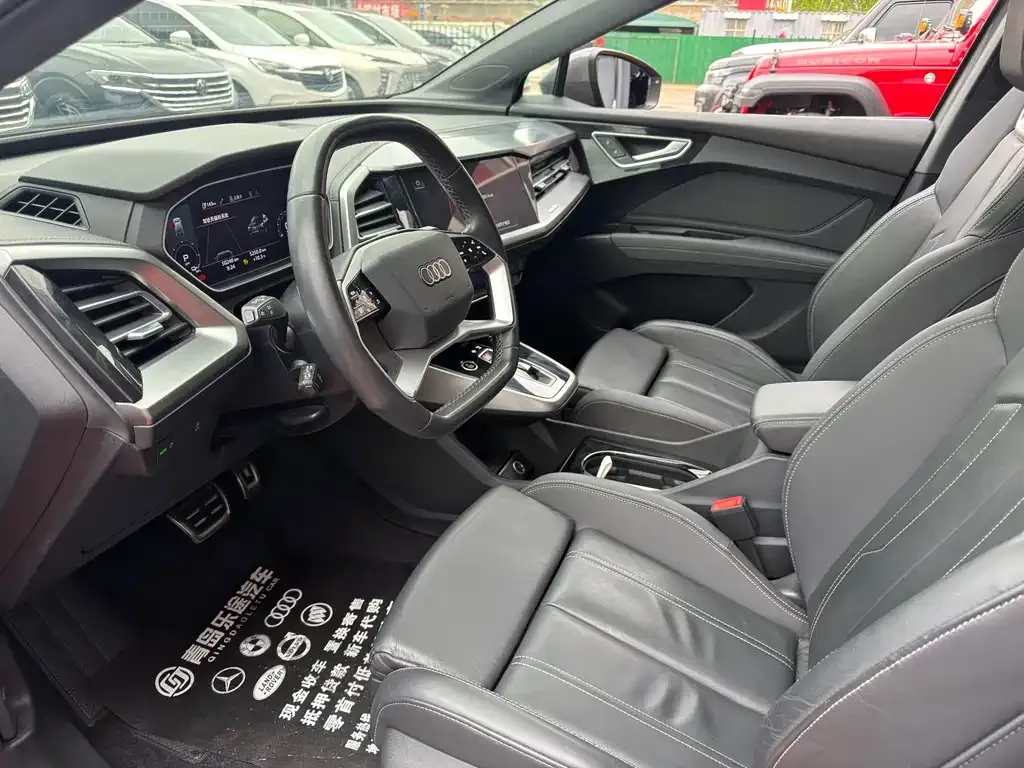 Audi Q4 e-tron 2023 из CN, фото 4