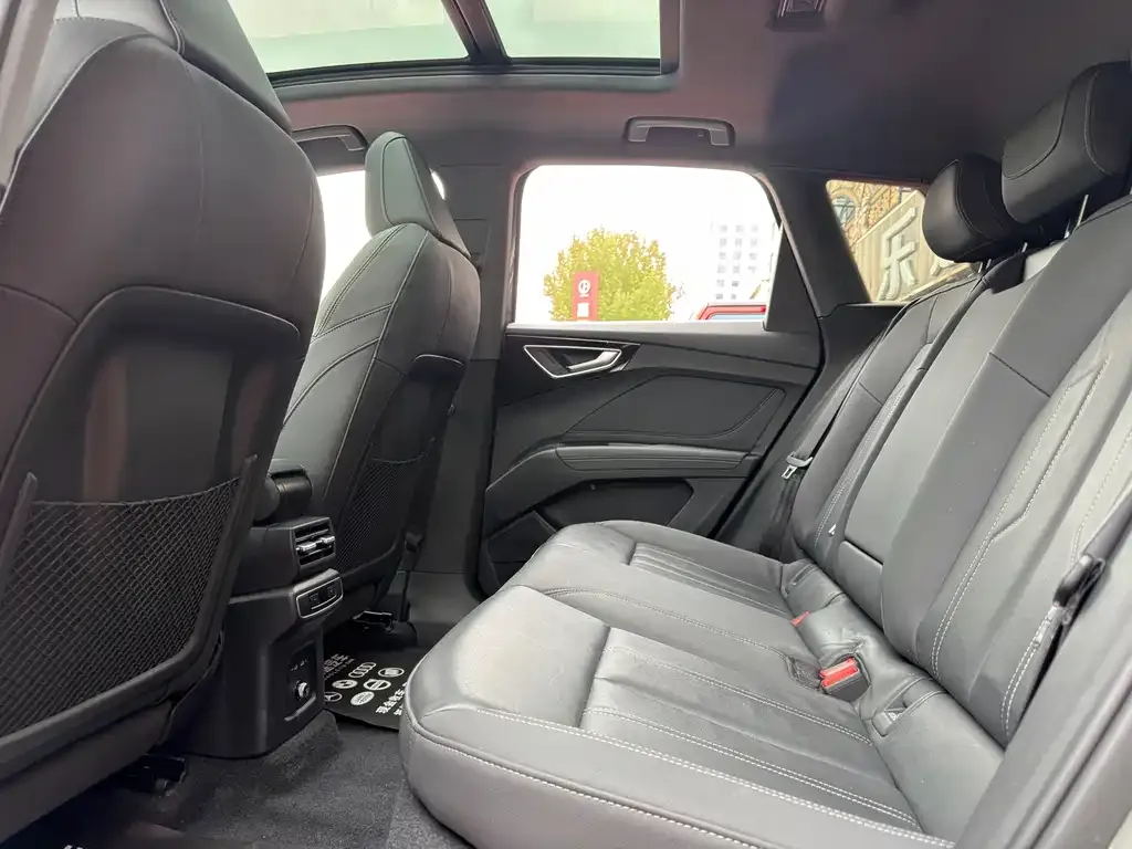 Audi Q4 e-tron 2023 из CN, фото 5