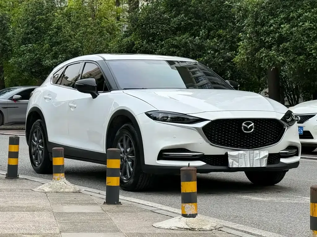 Mazda CX-4 — фото 8