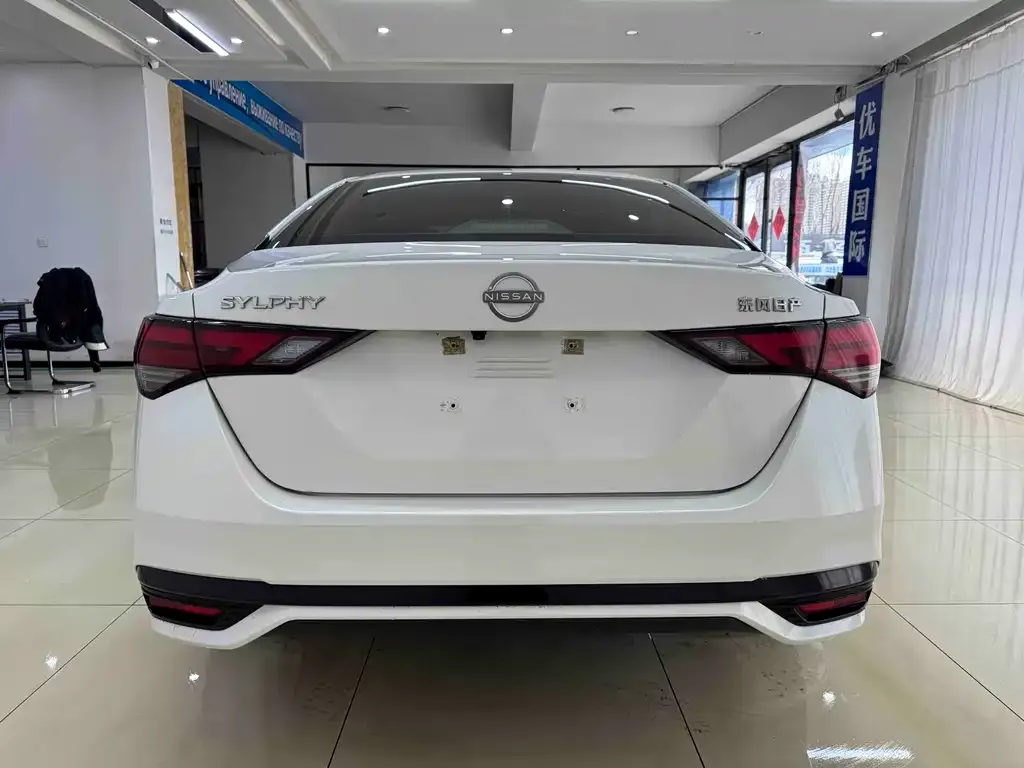 Nissan Sylphy — фото 3