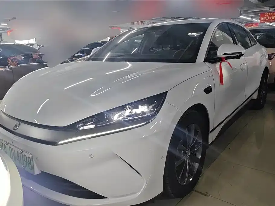 BYD Qin L