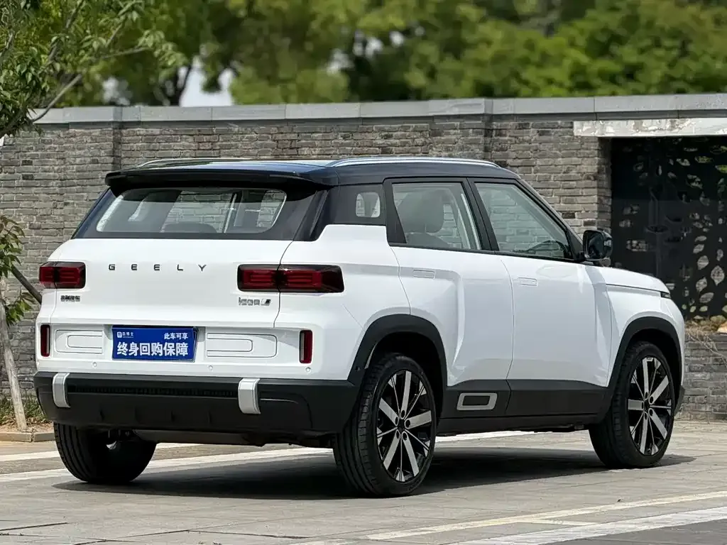 Geely Icon — фото 3