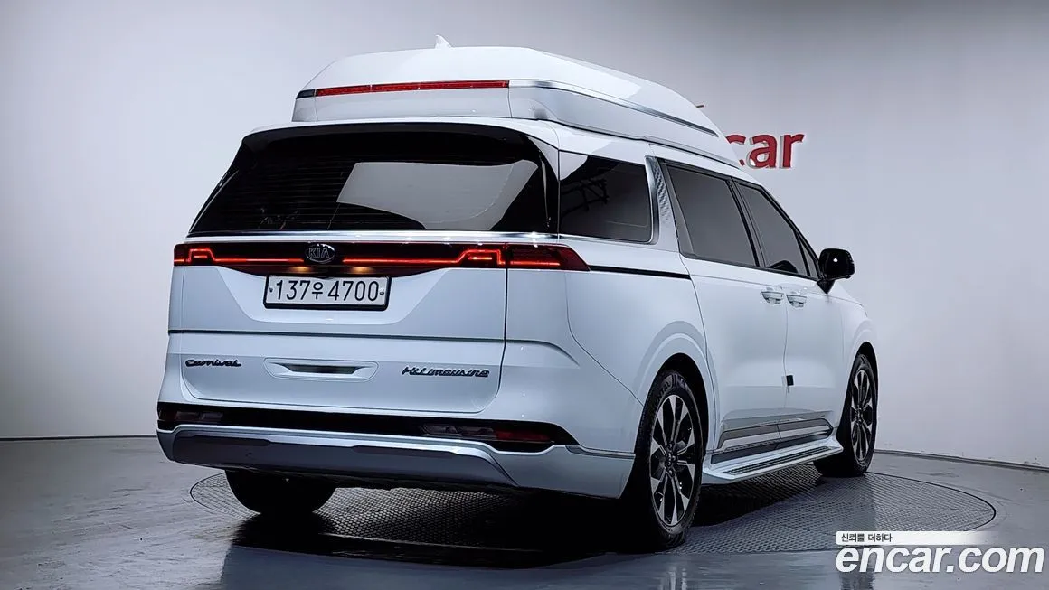 Kia Carnival — фото 2