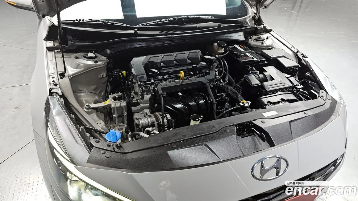 Hyundai AVANTE 2021 из KR, фото 5